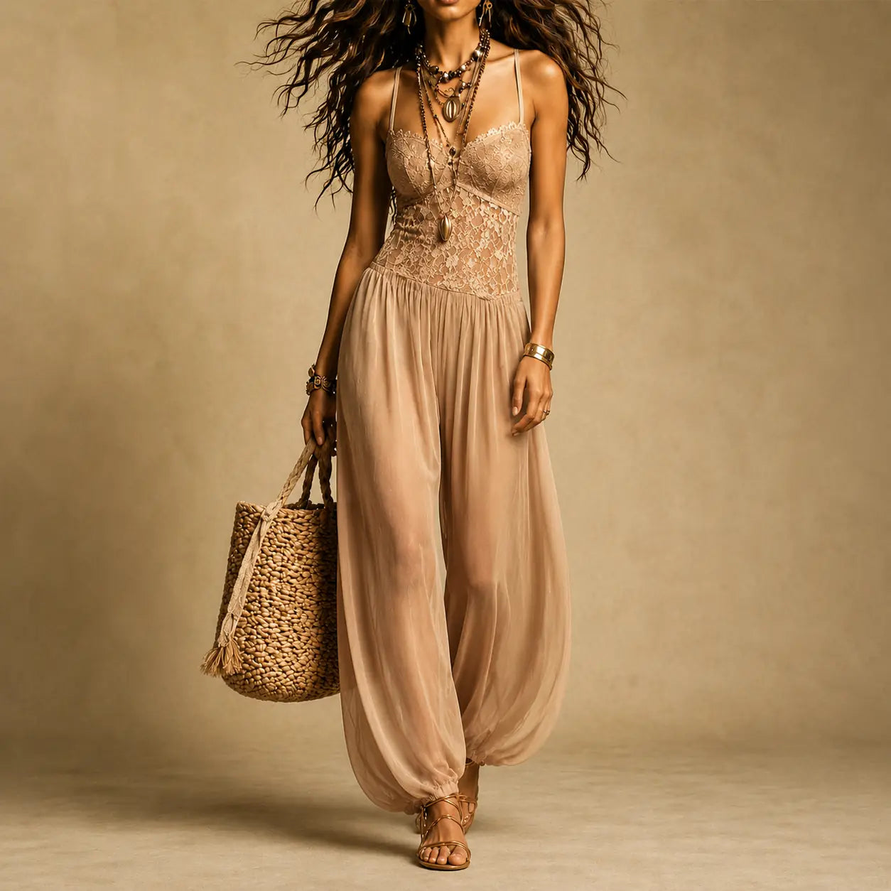 Laia | Jumpsuit halter elegante con encaje