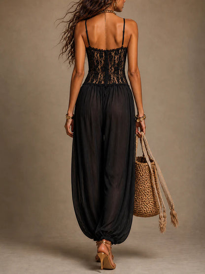 Laia | Jumpsuit halter elegante con encaje